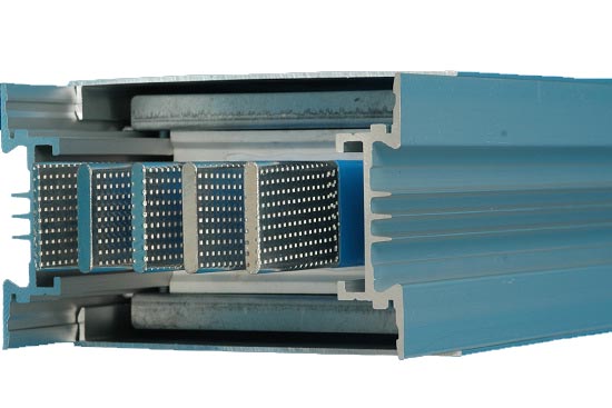 ���Ͻ���ǿ���ĸ�߲�